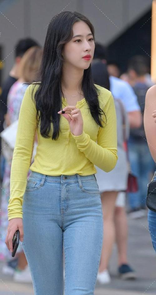 紧身美女游泳换气技巧教学（游泳换气技巧的正确方式与步骤）