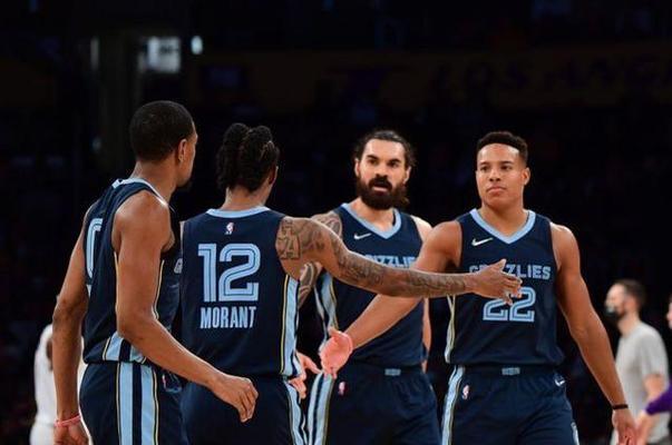 2022赛季NBA球队实力排行榜（揭秘NBA球队实力榜单，探寻下赛季的最强之师）