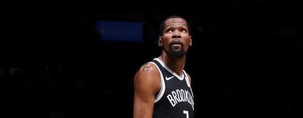 NBA历史得分王之争（挑战总得分记录，历史巨星将如何争夺NBA的得分王宝座？）