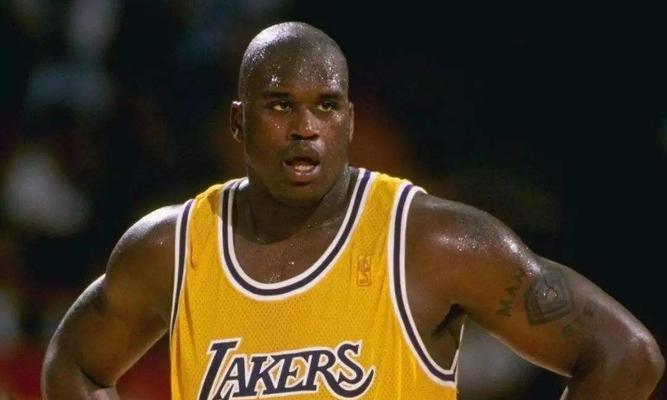 探索历史NBA约翰逊得分排行榜（回顾NBA历史，探索约翰逊得分的辉煌与成就）