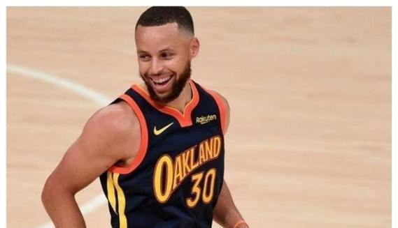 探寻NBA历史上最强的篮球队（重返辉煌时刻，回顾NBA巅峰之队）