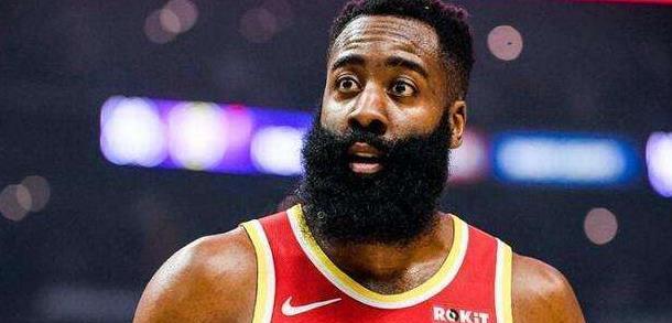 2015年NBA球星粉丝数量排行榜（揭秘NBA球星粉丝狂潮，谁是最受欢迎的明星？）