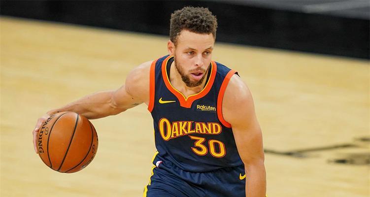 2019年NBA球星实力排行榜揭晓（顶级球员争霸，谁将荣登榜首？）