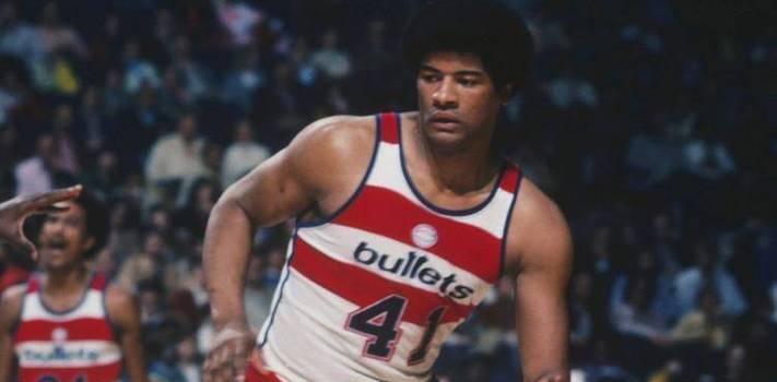 NBA现役防守悍将蓝领排行榜（揭秘NBA场上最顽强的防守之士，他们是现役防守悍将的佼佼者）