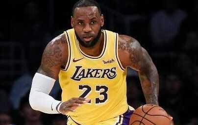 为何NBA球员排行榜上没有詹姆斯？（探究詹姆斯在NBA球员排行榜上的缺席原因）