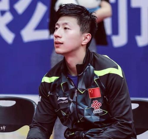 全运会乒乓球男单（中国乒乓球男单选手在全运会上的竞争激烈，一决高下。）