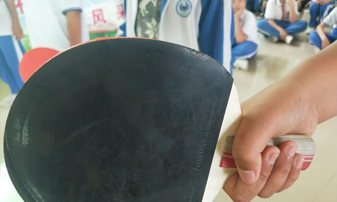 提高技术水平的关键——如何杀低球横拍（乒乓球技巧分享，掌握横拍杀低球的关键要点）
