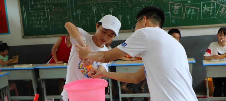 童趣乒乓乐（小朋友乒乓球配乐的魅力与乐趣）