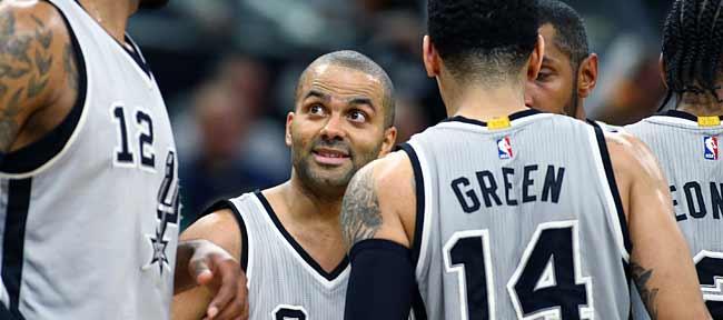 NBA球队实力排行榜前十名球员盘点（聚焦实力榜前十，NBA球队明星球员争奇斗艳）