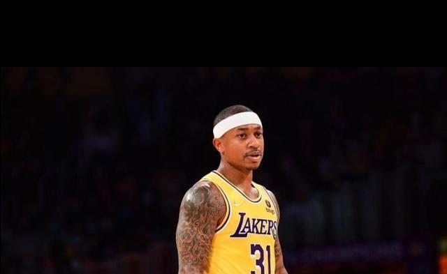 NBA三分球排行榜命中率大揭秘（探究三分神射手，揭示最具命中率的射手王）