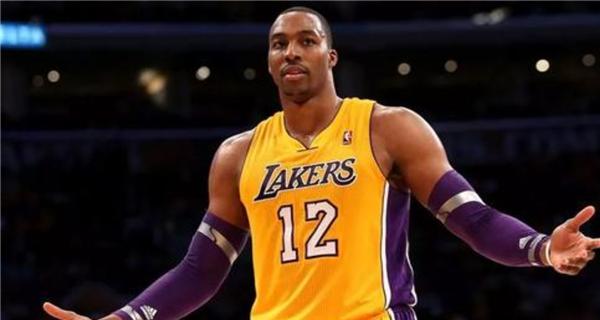 2017年NBA现役球员排行榜（探索当年最出色的球员及他们的数据表现）