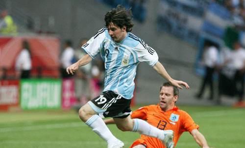 回顾阿根廷2006世界杯（阿根廷、梅西和马拉多纳）