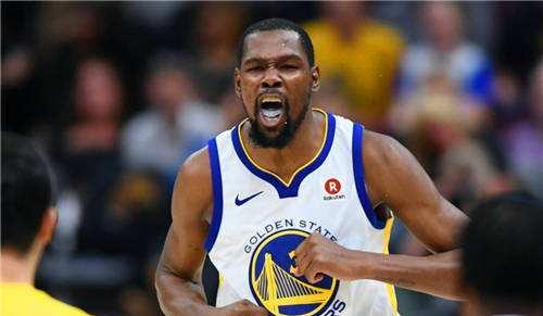NBA历年MVP排行榜（探索NBA历史上最伟大球员的巅峰荣誉）