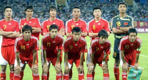 中国历史上的世界杯足球赛（重温中国在世界杯赛场上的辉煌与挫折）