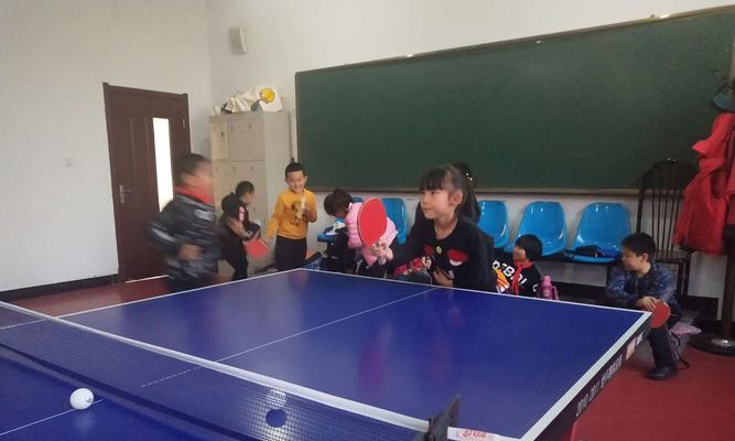 乒乓球摞高的技巧和方法（掌握正确的动作和练习方法，提升乒乓球摞高技术水平）