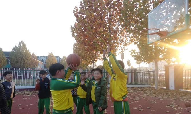 提高8岁篮球运动员防守能力的脚步训练教学（培养青少年篮球运动员的防守技巧和反应速度）