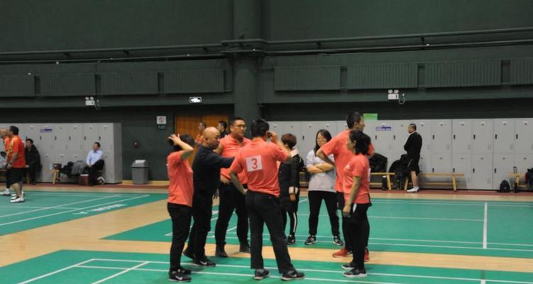 掌心相触排球开场击掌动作要领（用击掌传递团队力量提高比赛氛围）