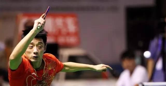 打乒乓球小技巧口诀大全，助你提升球技（掌握这些乒乓球小技巧，成为球场上的王者！）