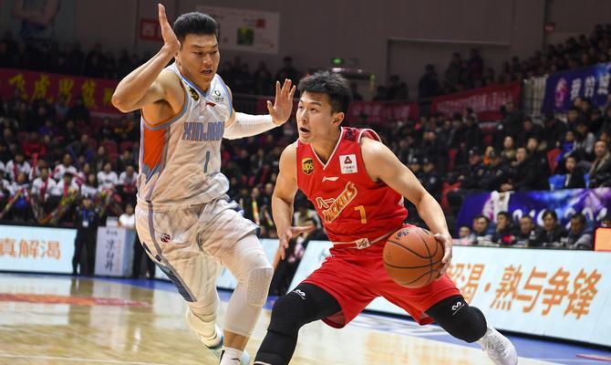 揭秘中国篮球史上最强十大防守阵容（防线堪比铁壁，）