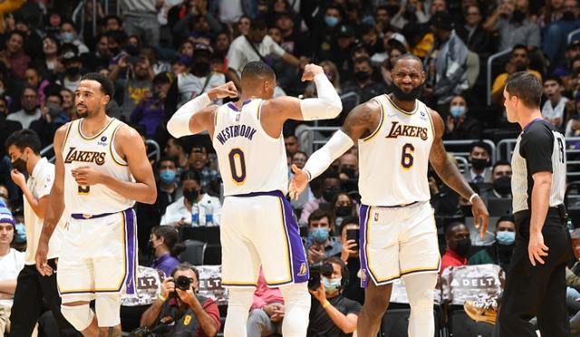 寻找NBA联盟中最佳防守球队的真相（以准确和精彩的篮球防守为标志，探索最强大的队伍）