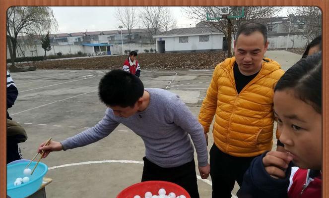 筷子夹乒乓球的技巧（掌握技巧轻松驾驭乒乓球）