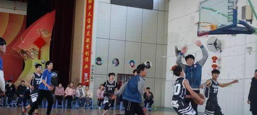 高中篮球联赛中的防守技巧（提高篮球防守水平的关键方法）
