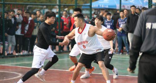 突破3v3篮球多人防守的技巧（掌握关键点，制胜攻略！）