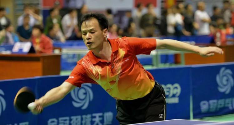 乒乓球长胶上旋发球技巧（高效掌握乒乓球长胶上旋发球，成为球局的主导者）