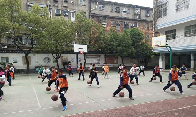 小学生篮球防守训练方法（提升小学生篮球防守水平的有效训练方法）